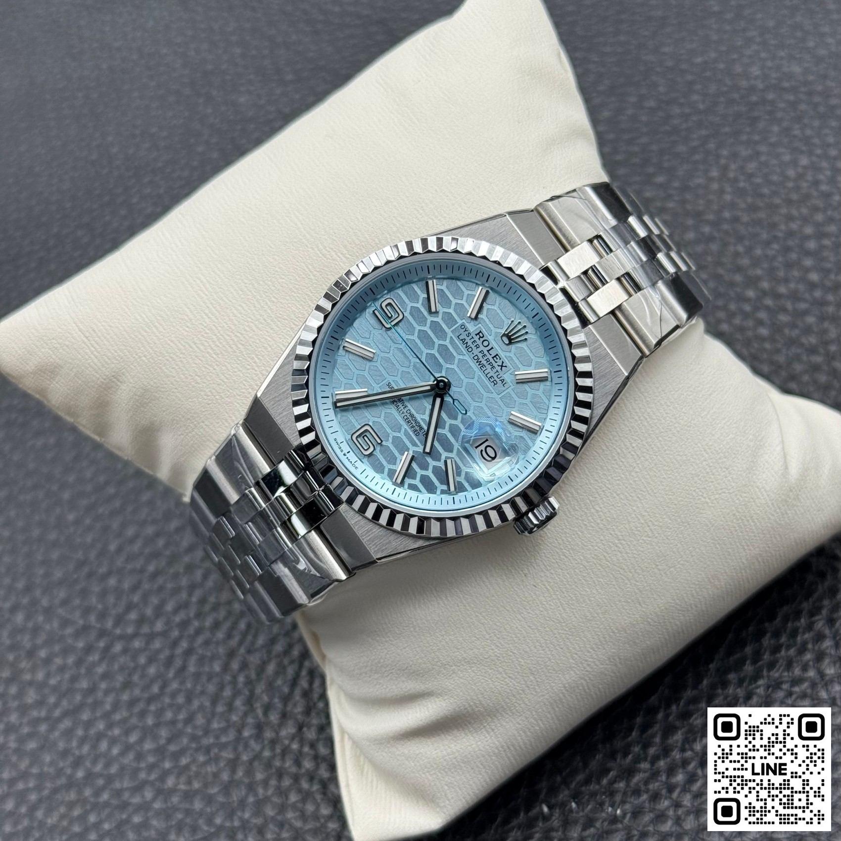 カテゴリ:<a href='/product.shtml?cid=789'>ランド ドゥエラー</a> <br>NOOB工場 ロレックス ランドドゥエラー 127336 ハニカムモチーフ 36MM アイスブルー 7135ムーブメント