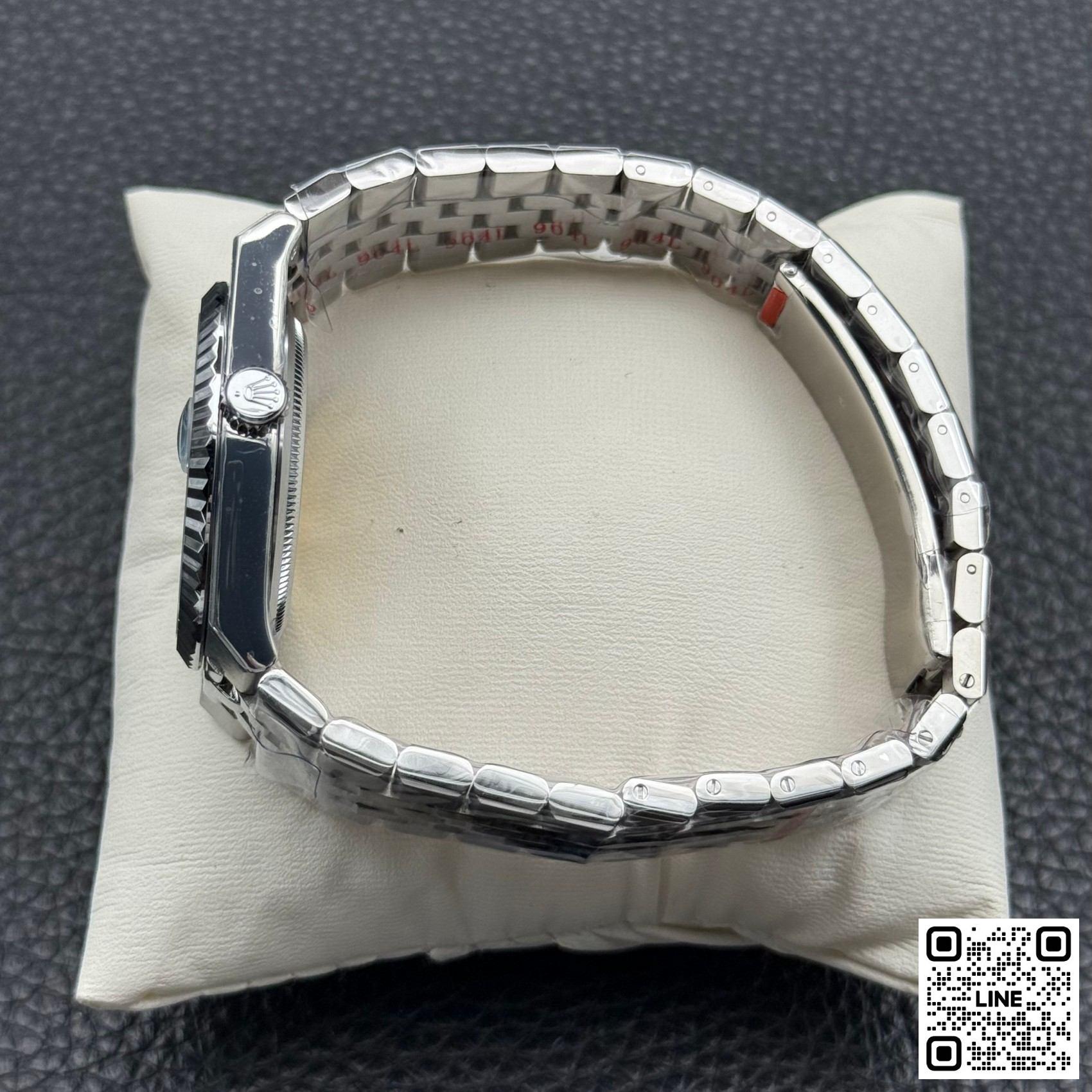 カテゴリ:<a href='/product.shtml?cid=789'>ランド ドゥエラー</a> <br>NOOB工場 ロレックス ランドドゥエラー 127336 ハニカムモチーフ 36MM アイスブルー 7135ムーブメント
